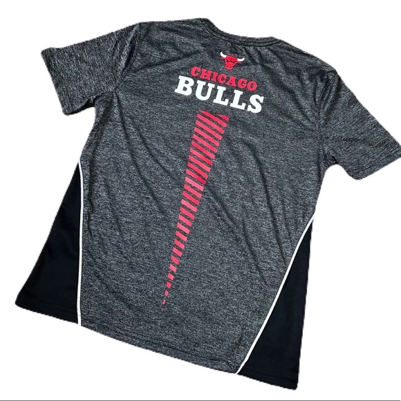 Chicago Bulls Basketball NBA Grey/Black Warm Up Shooting Shirt Men’s Size M - Picture 7 of 8